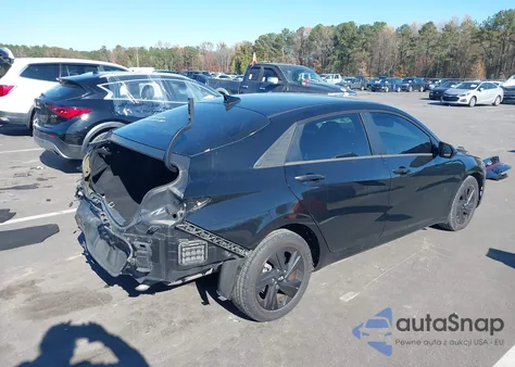 2022 Hyundai Elantra Sel z USA, uszkodzony, nr VIN 5NPLS4AG8NH056286